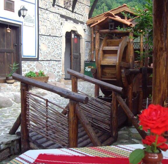 فندق Popsokol House