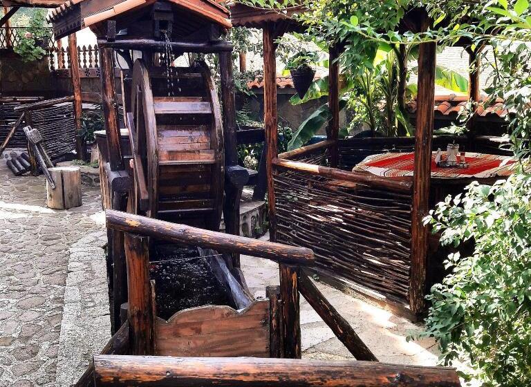 فندق Popsokol House