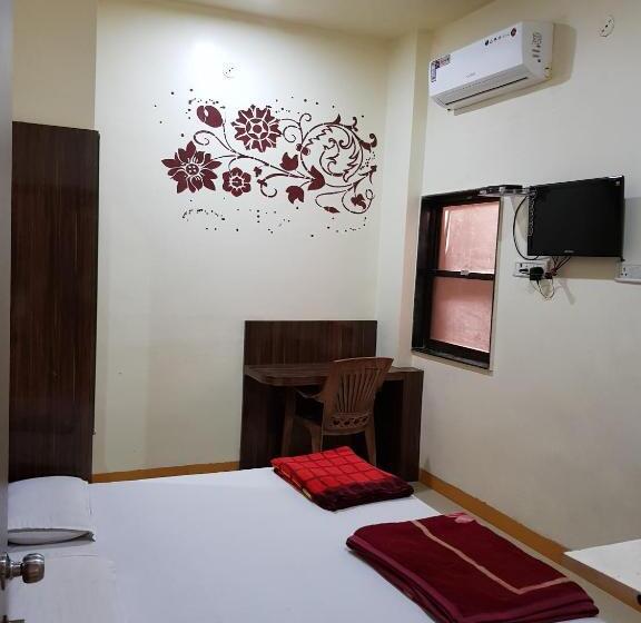 בית מלון כפרי Shri Radhe Krishna