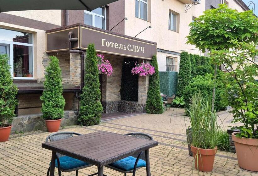 فندق Sluch