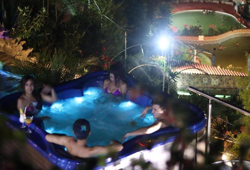 فندق Termales Chachimbiro Fuente De Vida