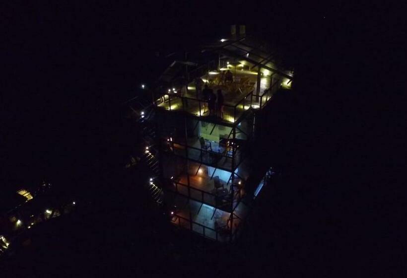 בית מלון כפרי The Glenrock