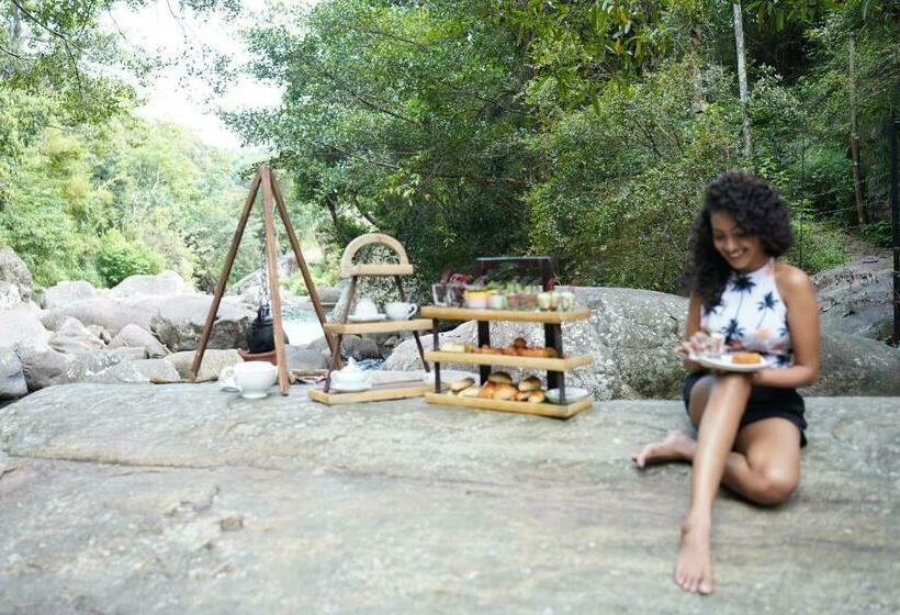 בית מלון כפרי The Glenrock