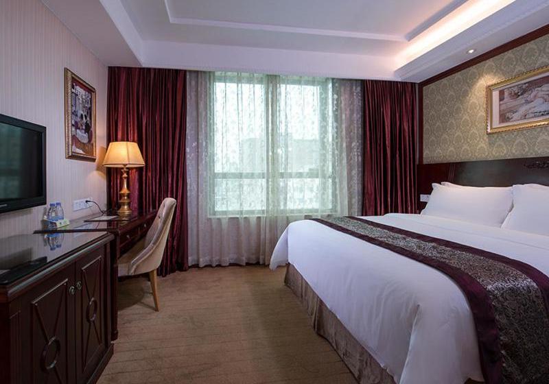 Vienna Hotel Shanwei Haifeng