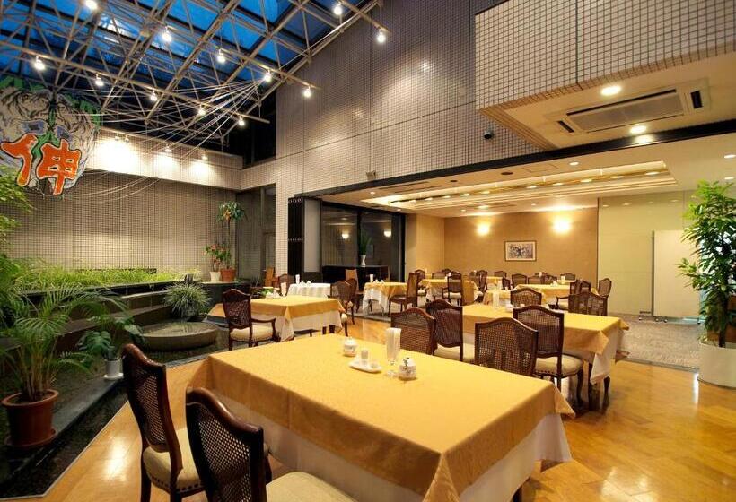 فندق Yokaichi Royal