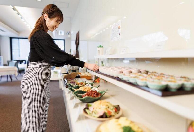 فندق Yokaichi Royal