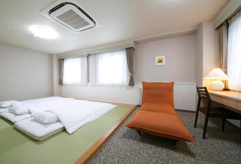 فندق Yokaichi Royal