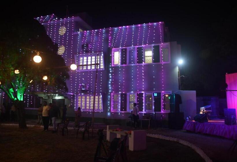 Jhargram Eshani Hotels And Guest House