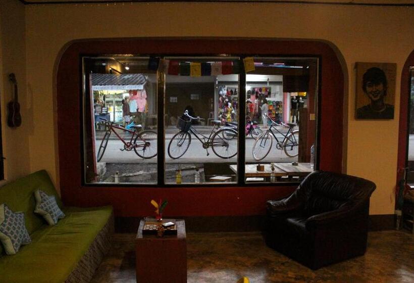 Little Hostel
