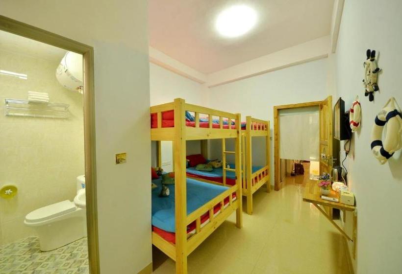 Nanjing Yunshuiyao Haixi International Hostel
