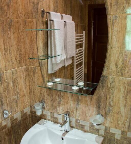 Пансион ивелия къща за гости