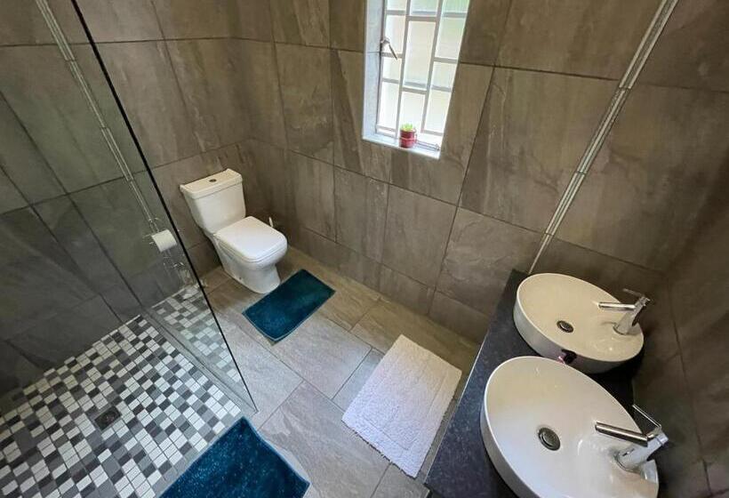 ペンション Altenburgh Accommodation   Apartments