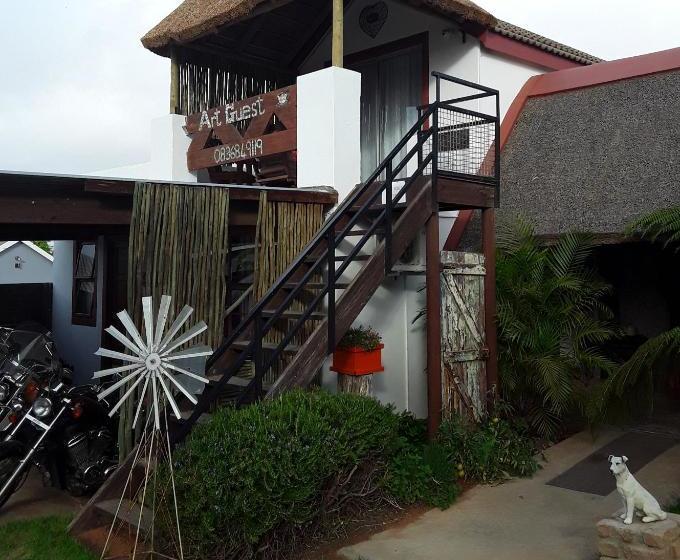 بنسيون Art Guest House