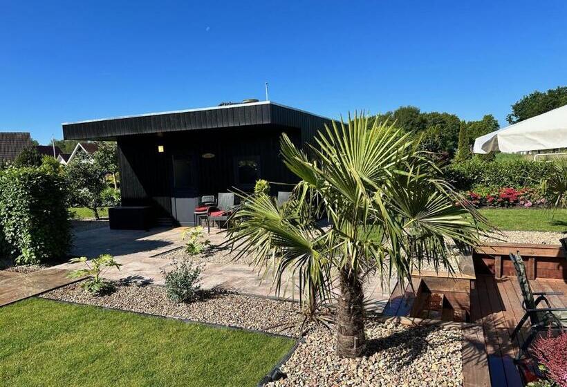 펜션 B&b De Wiekeborg