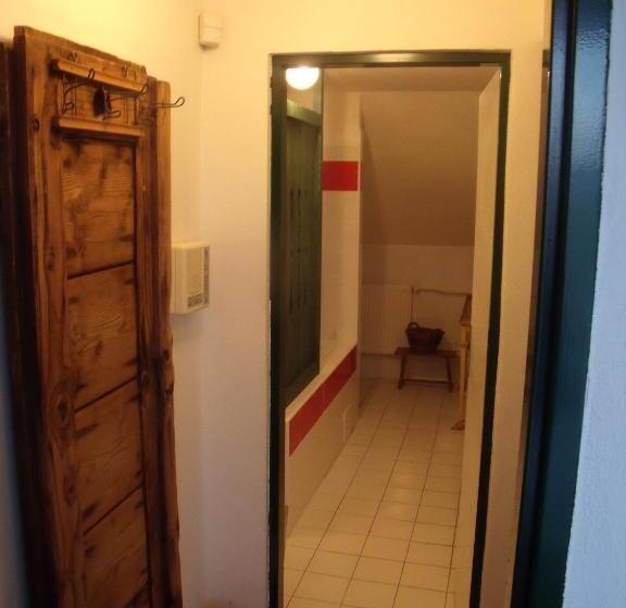 ペンション Bed & More Pogányvár