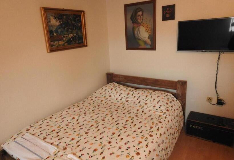 بنسيون Bed & More Pogányvár