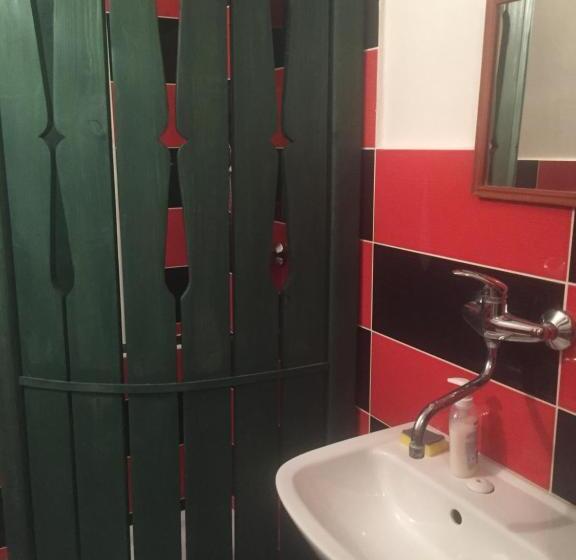 ペンション Bed & More Pogányvár