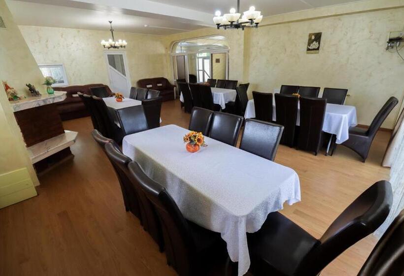 Пансион Belvedere Olanesti