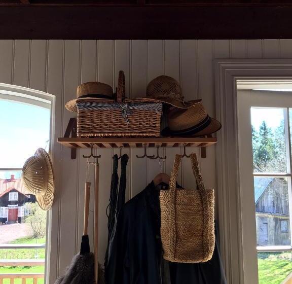 פנסיון Björnhofvda Gård