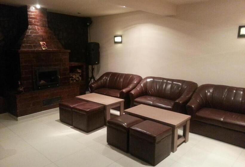 بنسيون Casa De Vacanta Silvia Varmaga