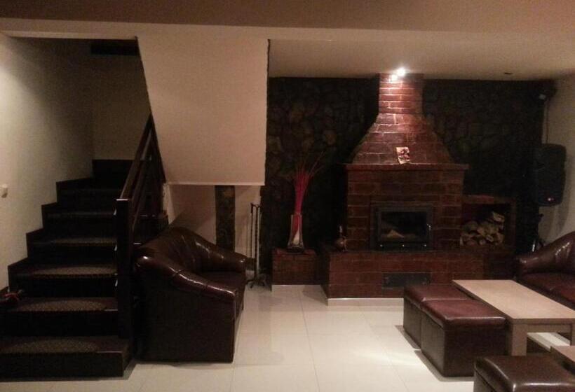 بنسيون Casa De Vacanta Silvia Varmaga