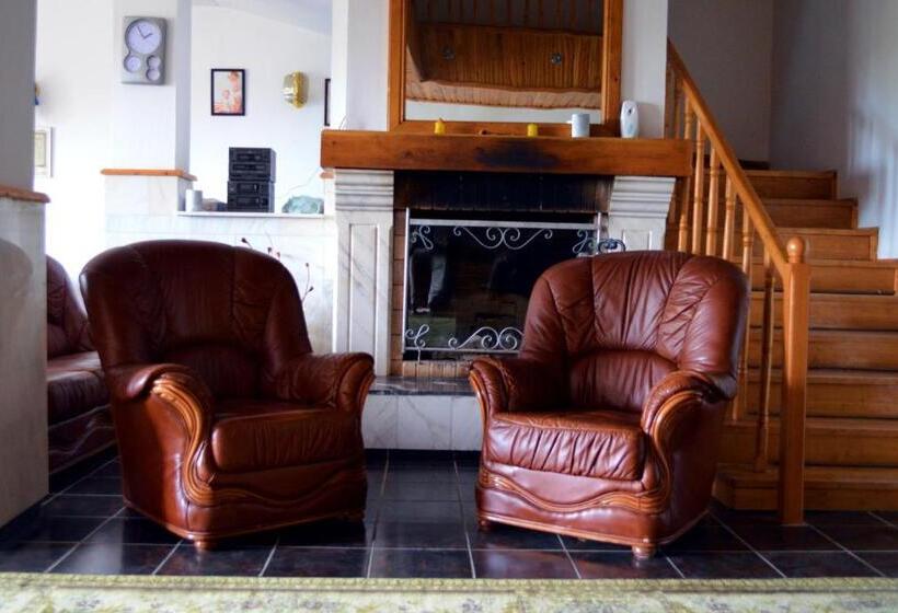 ペンション Casa Lorena