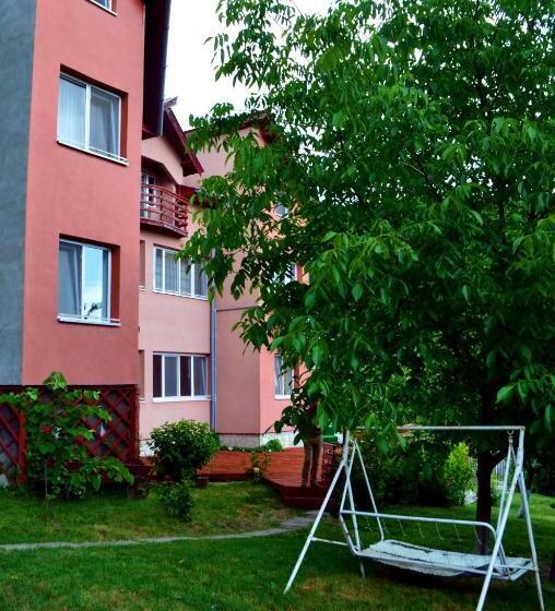 ペンション Casa Lorena