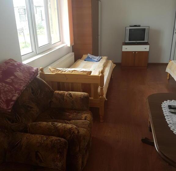 ペンション Guest House Chala