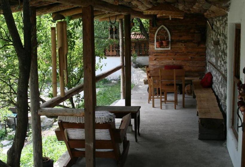 Пансион Guest House Kamenik