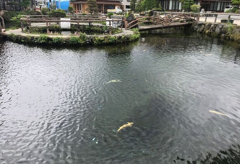 פנסיון Guesthouse E Ne