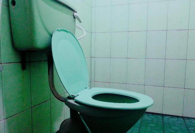 بنسيون Hansika Guest Inn