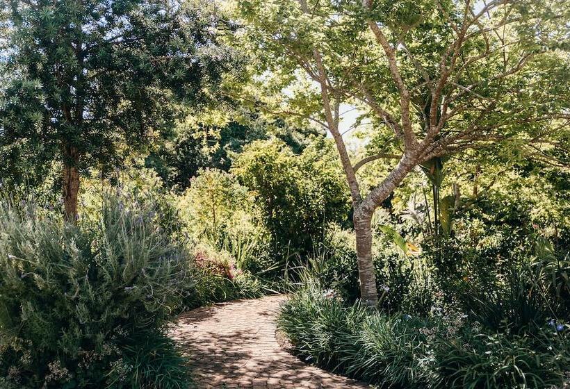 بنسيون Hilltop Boutique