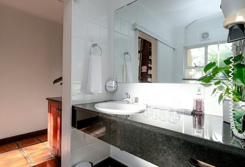 بنسيون Hilltop Boutique