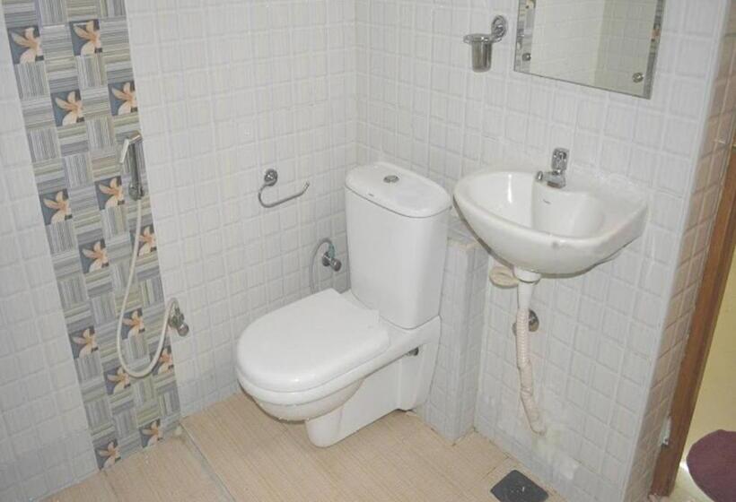 膳宿费 Jp Nivaas Guest House