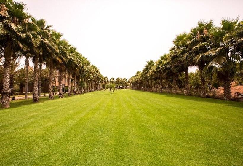 پانسیون Le Domaine Limoune