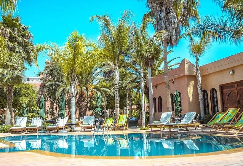 پانسیون Le Domaine Limoune