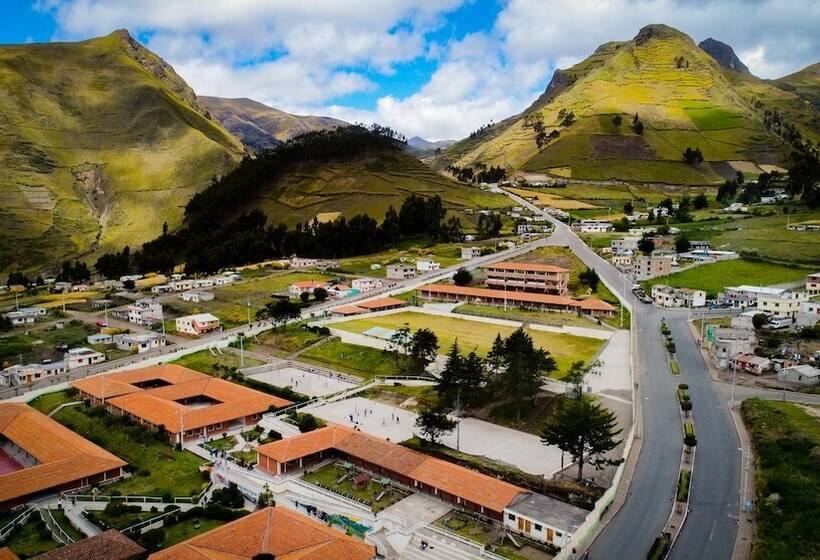 بنسيون Mirador Oro Verde Quilotoa