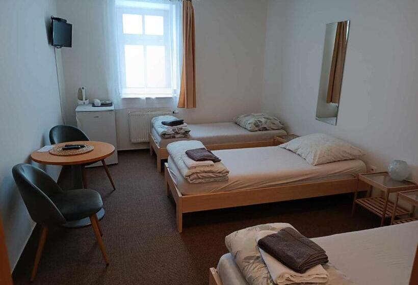 بنسيون Městské Kulturní Centrum Ve Fulneku