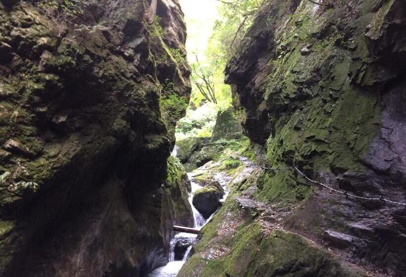 פנסיון Otsu Nature Garden