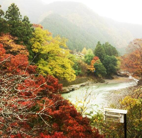 פנסיון Otsu Nature Garden