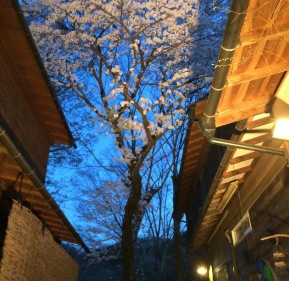 פנסיון Otsu Nature Garden