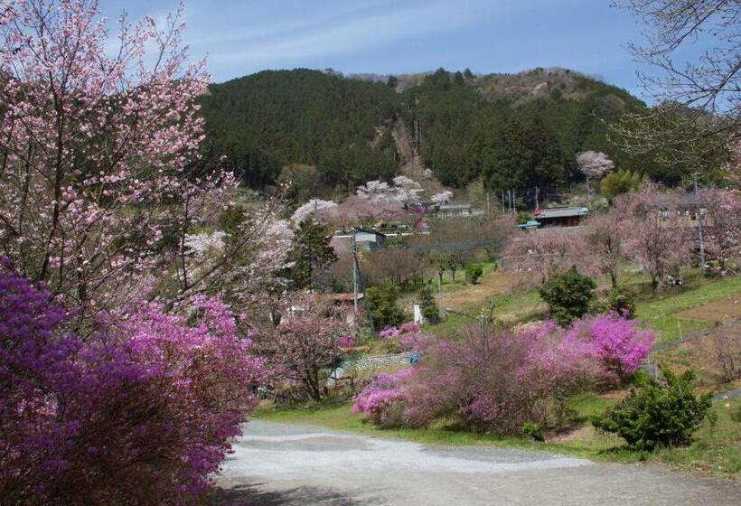 פנסיון Otsu Nature Garden