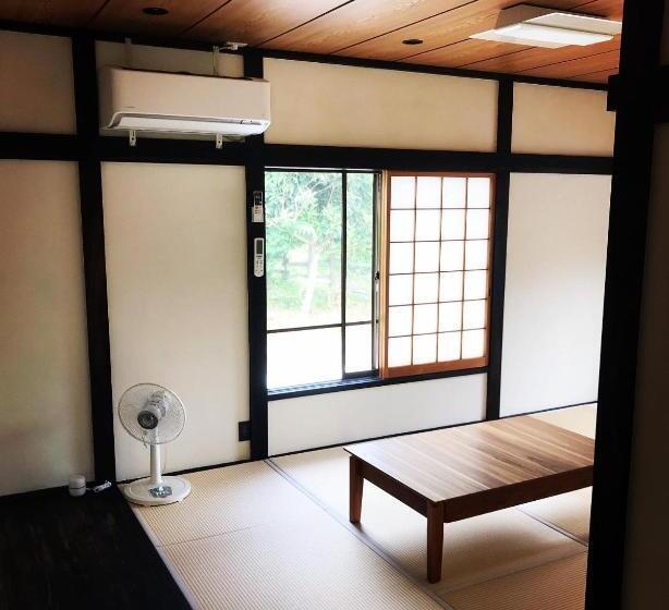 פנסיון Otsu Nature Garden