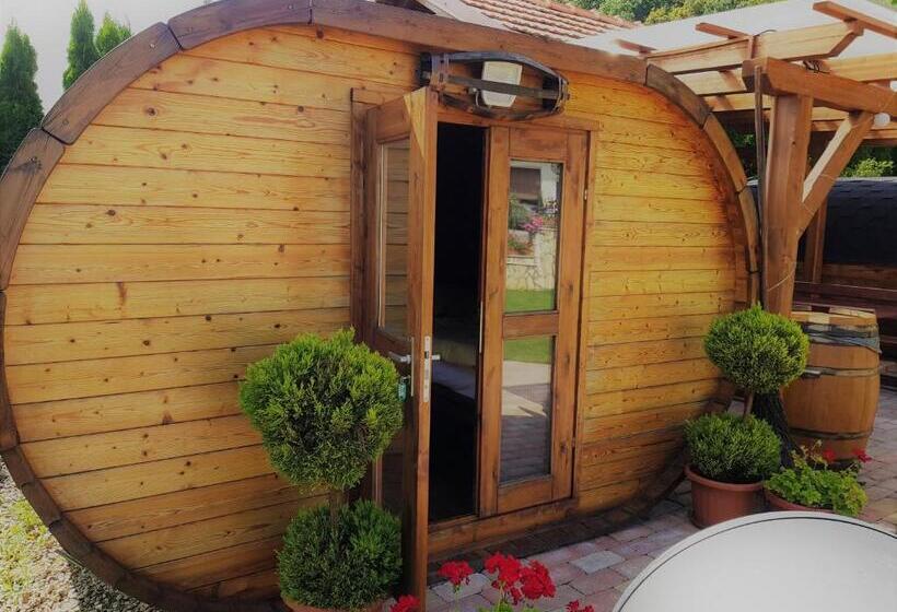 Tokaj Zlatá Putňa Restaurant & Pension