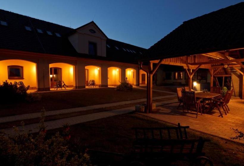 Пансион Penzion Bednářův Dvůr