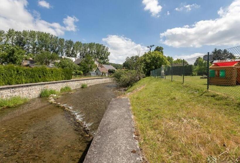 膳宿费 Penzion Marie