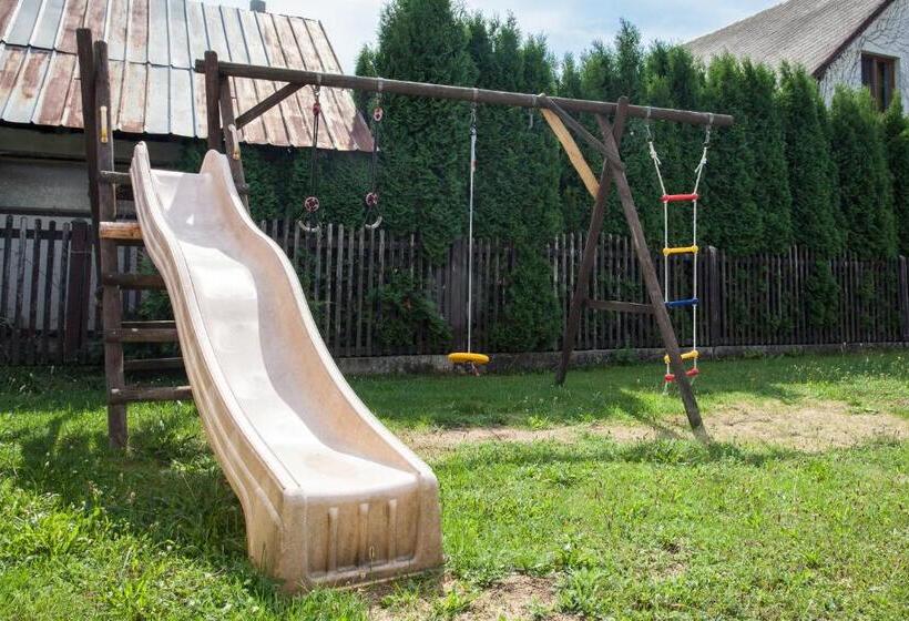 膳宿费 Penzion Marie