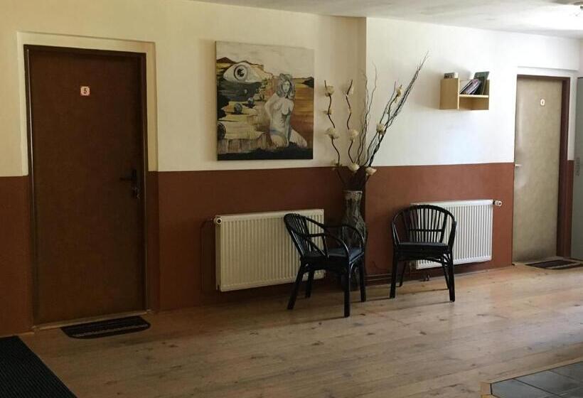 ペンション Penzion Samorost