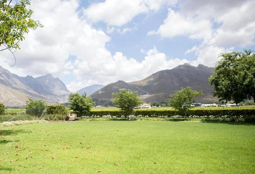 بنسيون Picardiplace