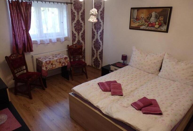 膳宿费 Pivnička Pod čachtickým Hradom